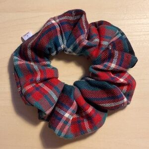 Handmade Scrunchie in Evergreen Plaid
